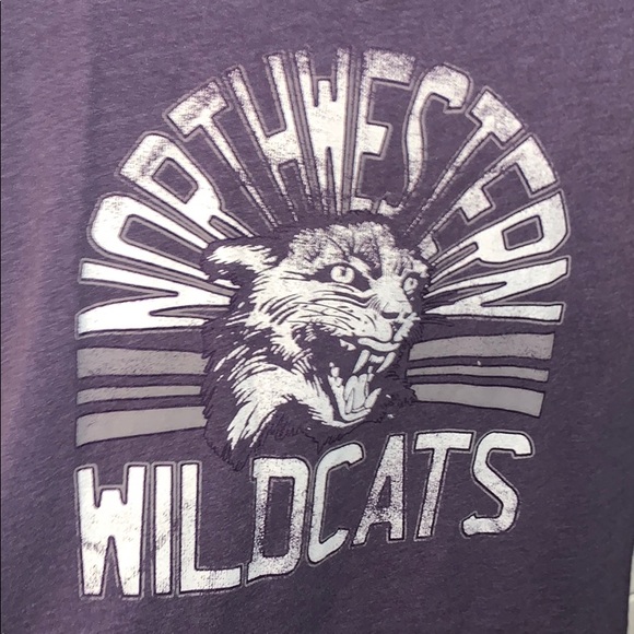 Northwestern V-neck - Picture 2 of 4